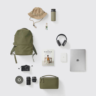 Urth Arkose Camera Backpack Set<br>モジュラー型カメラ用バックパック20L + カメラインサート