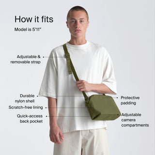 Urth Dolomite Sling<br>クロスボディカメラスリングバッグ 5.1L