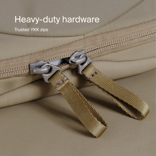 Urth Zeolite Tech Organiser<br>電子機器収納ポーチ