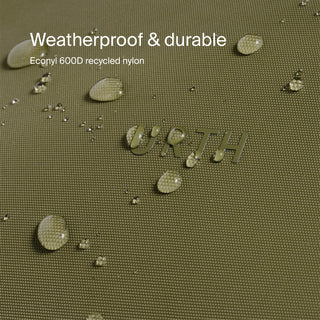 Urth Arkose Camera Backpack Set<br>モジュラー型カメラ用バックパック20L + カメラインサート