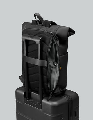 GL X Nikon (カメラコンパートメント付き防水バックパック)