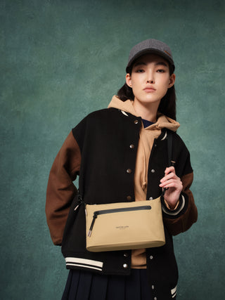 【限定モデル】Lightweight DuoSeal Crossbody(ライトウェイトデュオシールクロスボディ)
