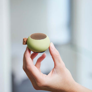 ダスティグリーン