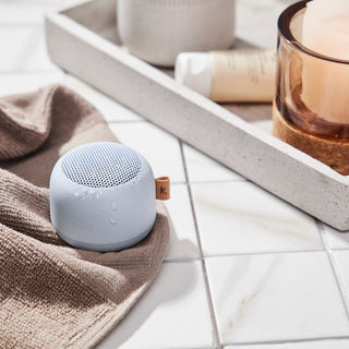 クラウディーブルー