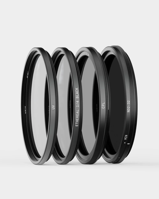 Urth Cinematic Filter Kit Plus (UV, CPL, ND2-32, Ethereal 1/4 Black Mist)<br>シネマティック フィルター キット プラス (UV, CPL, ND2-32, エテール 1/4 ブラックミスト)