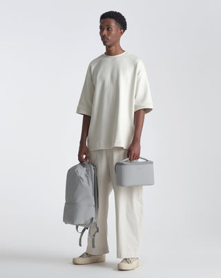 Urth Arkose Camera Backpack Set<br>モジュラー型カメラ用バックパック20L + カメラインサート