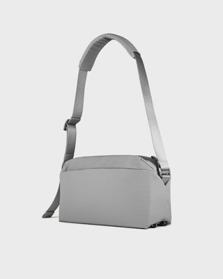 Urth Dolomite 8L Camera Sling<br>ドロマイト クロスボディ カメラ スリングバッグ 8L