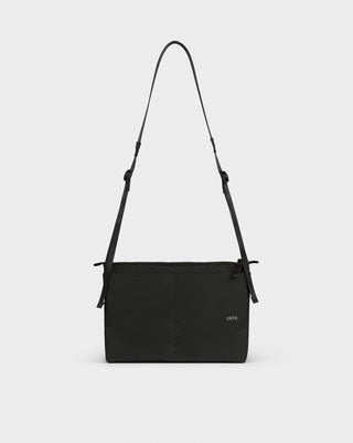Urth Utility Sacoche Bag<br>ユーティリティ サコッシュバッグ(1.4L)
