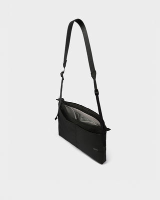 Urth Utility Sacoche Bag<br>ユーティリティ サコッシュバッグ(1.4L)