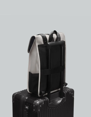 Däsh Backpack 13" - トープ（ダッシュ バックパック 13インチ） (アウトレット品）