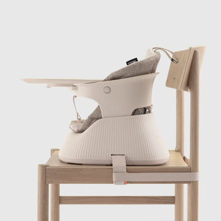 HANNIE The Portable High Chair ｜ブースターチェア